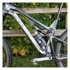 Support De Porte-Bidon Wolf Tooth B-RAD Half Bottle Adapter + DogBone Noir 9 Support De Porte-Bidon Wolf Tooth B-RAD Half Bottle Adapter + DogBone Noir -Accessoires, Nutrition & Soins du Corps Gravel Soldes unnamed file 1992