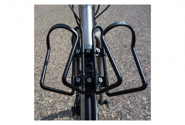 Adaptateur Double Pour Porte-Bidon Wolf Tooth B-RAD Double Bottle Adapter Noir 3 Adaptateur Double Pour Porte-Bidon Wolf Tooth B-RAD Double Bottle Adapter Noir – Image 3