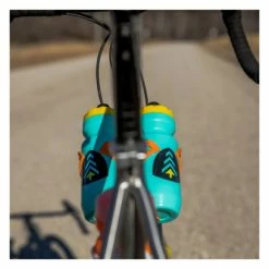 Adaptateur Double Pour Porte-Bidon Wolf Tooth B-RAD Double Bottle Adapter Noir 9 Adaptateur Double Pour Porte-Bidon Wolf Tooth B-RAD Double Bottle Adapter Noir -Accessoires, Nutrition & Soins du Corps Gravel Soldes unnamed file 3196