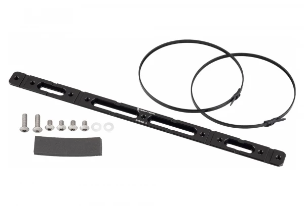 Support De Porte-Bidon Wolf Tooth B-RAD 4 Slot Noir 1 Support De Porte-Bidon Wolf Tooth B-RAD 4 Slot Noir