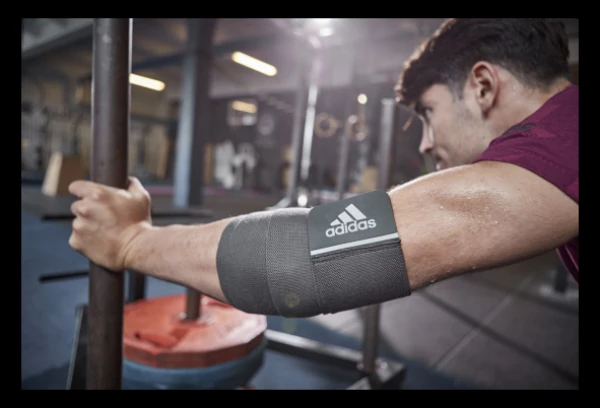 Bandes De Maintient Coude-genou Adidas Universal Support Wrap Noir / Gris Long 3 Bandes De Maintient Coude-genou Adidas Universal Support Wrap Noir / Gris Long – Image 3