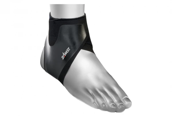 ZAMST Chevillière FILMISTA Droite 1 ZAMST Chevillière FILMISTA Droite